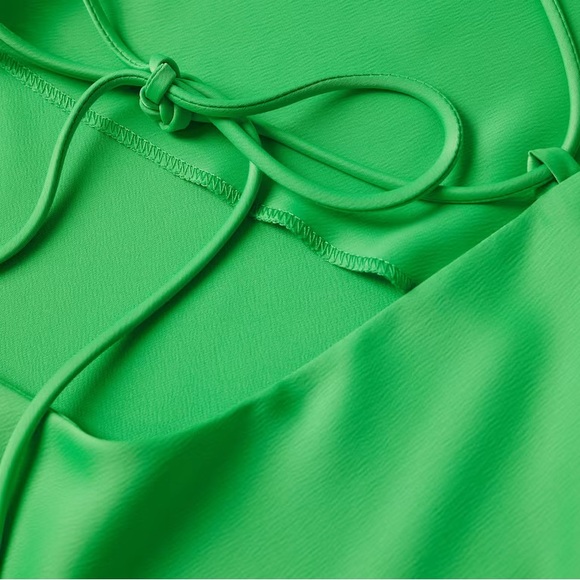 🔥SALE🔥 🎉HP🎉 NWT Mango Gorgeous Green Satin Slip Dress S/M 6 - Picture 6 of 9
